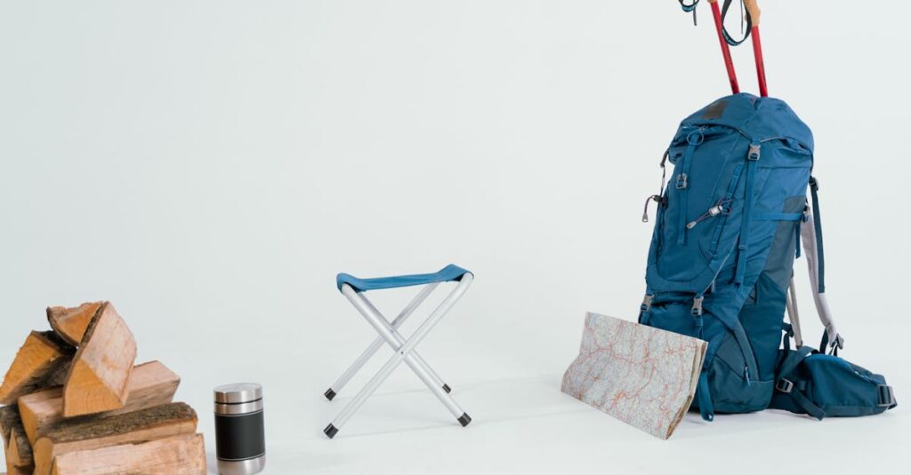 ユニクロやワークマン、モンベルなどのおすすめキャンプ服装ブランドとアイテム紹介図