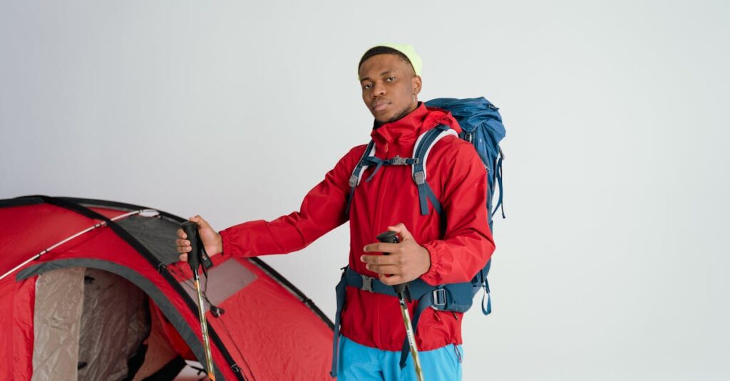 ユニクロやワークマン、モンベルなどのおすすめキャンプ服装ブランドとアイテム紹介図