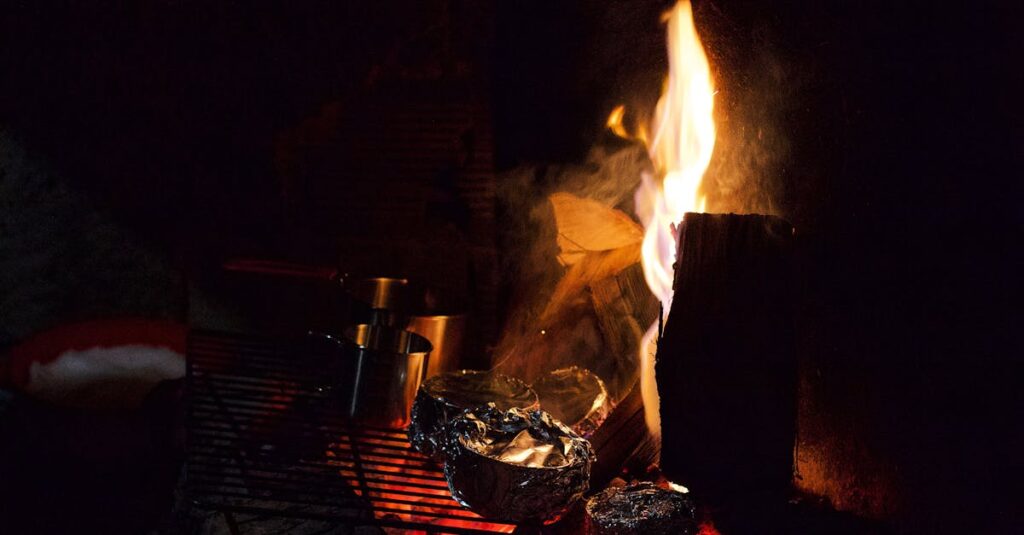 秋キャンプで安全に過ごすための注意点を守っている様子を描いた写真