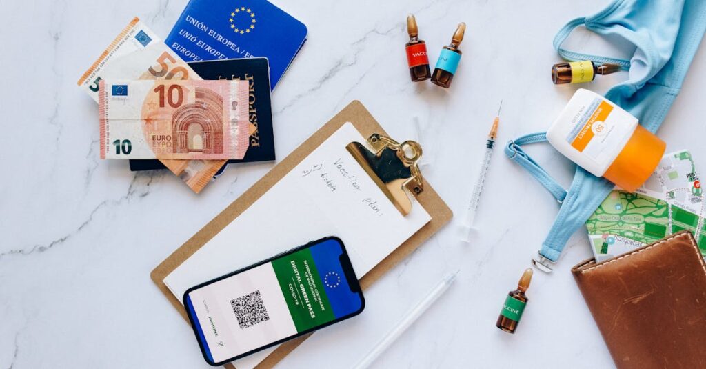 紙の地図やマニュアルでキャンプの情報を確認する様子